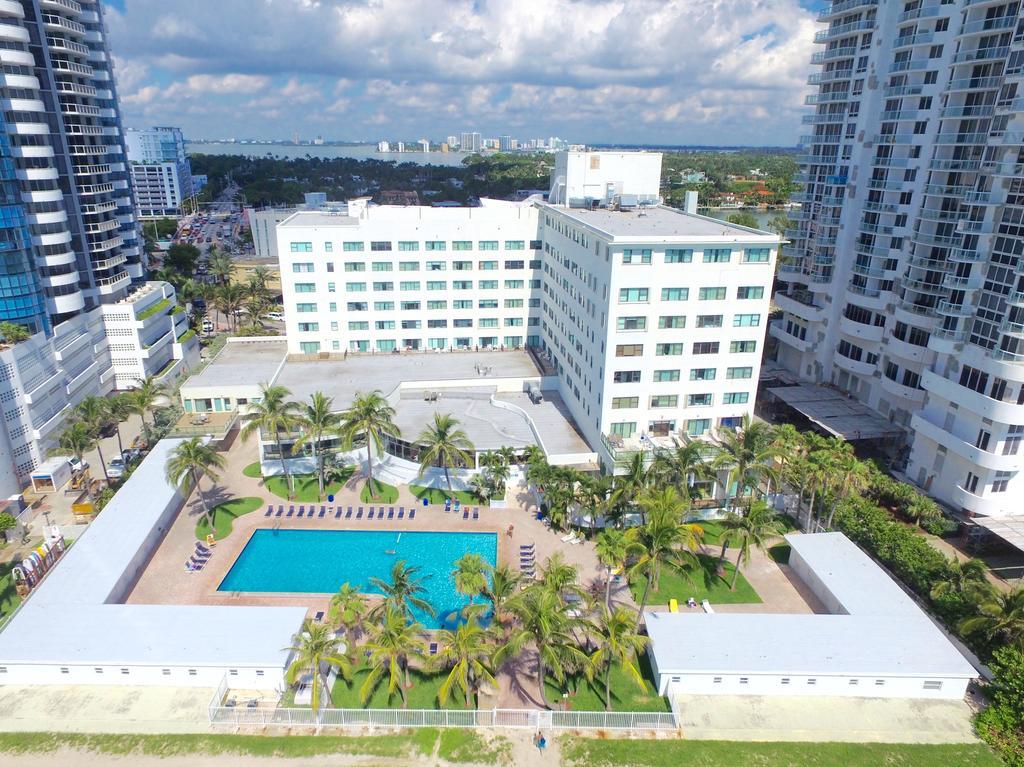 Ocean Front Resort Studio Маями Бийч Екстериор снимка